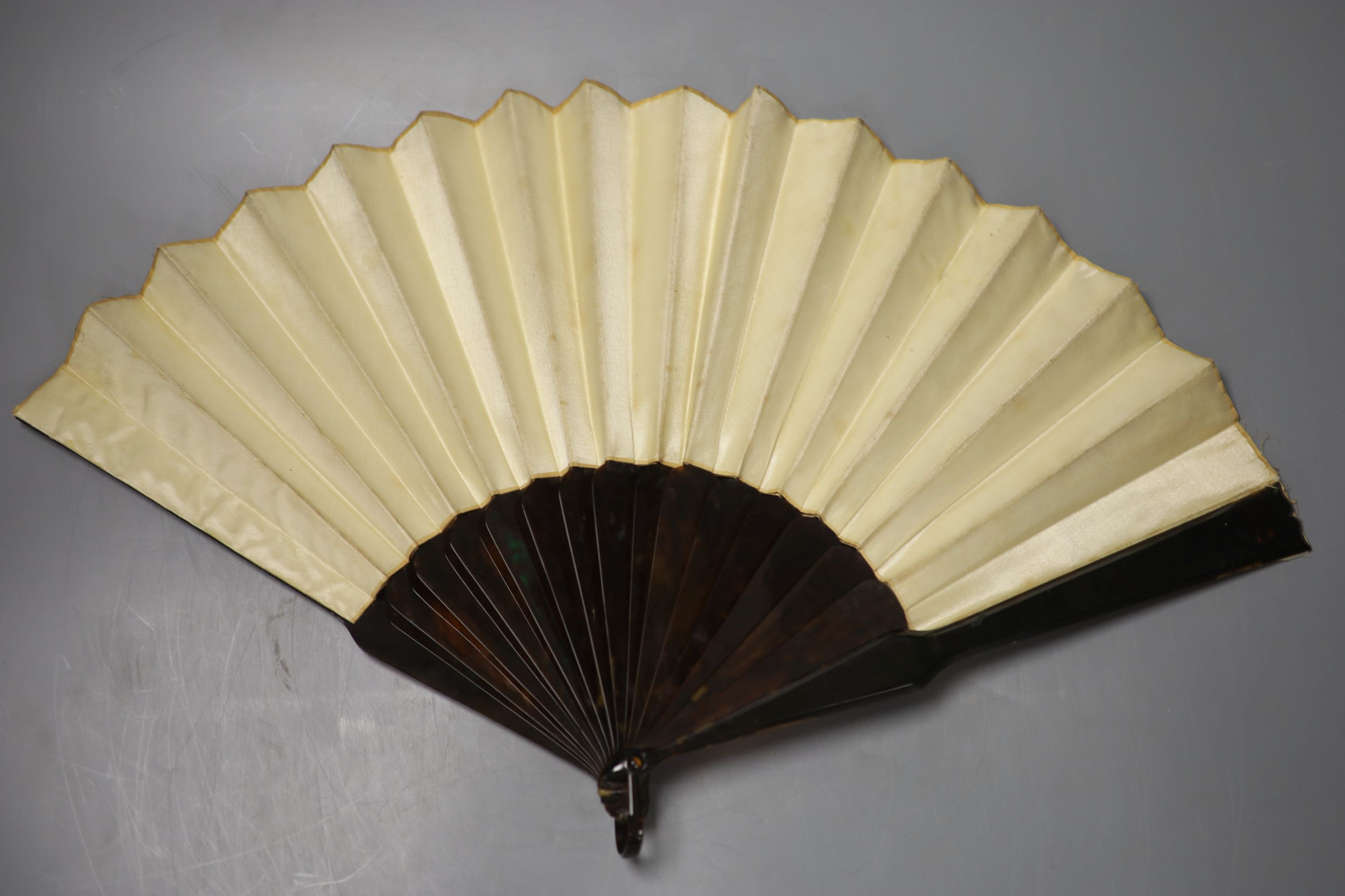 An embroidered silk and faux tortoiseshell fan, early 20th century